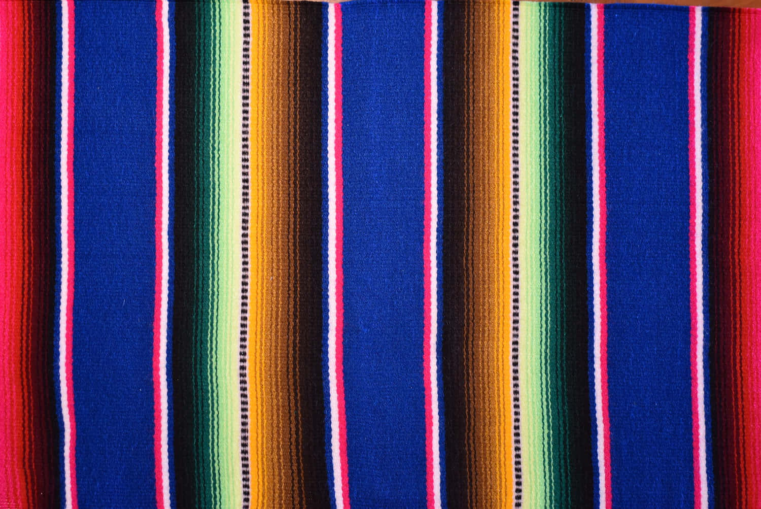 Serape With Dotted Lines Wallpaper