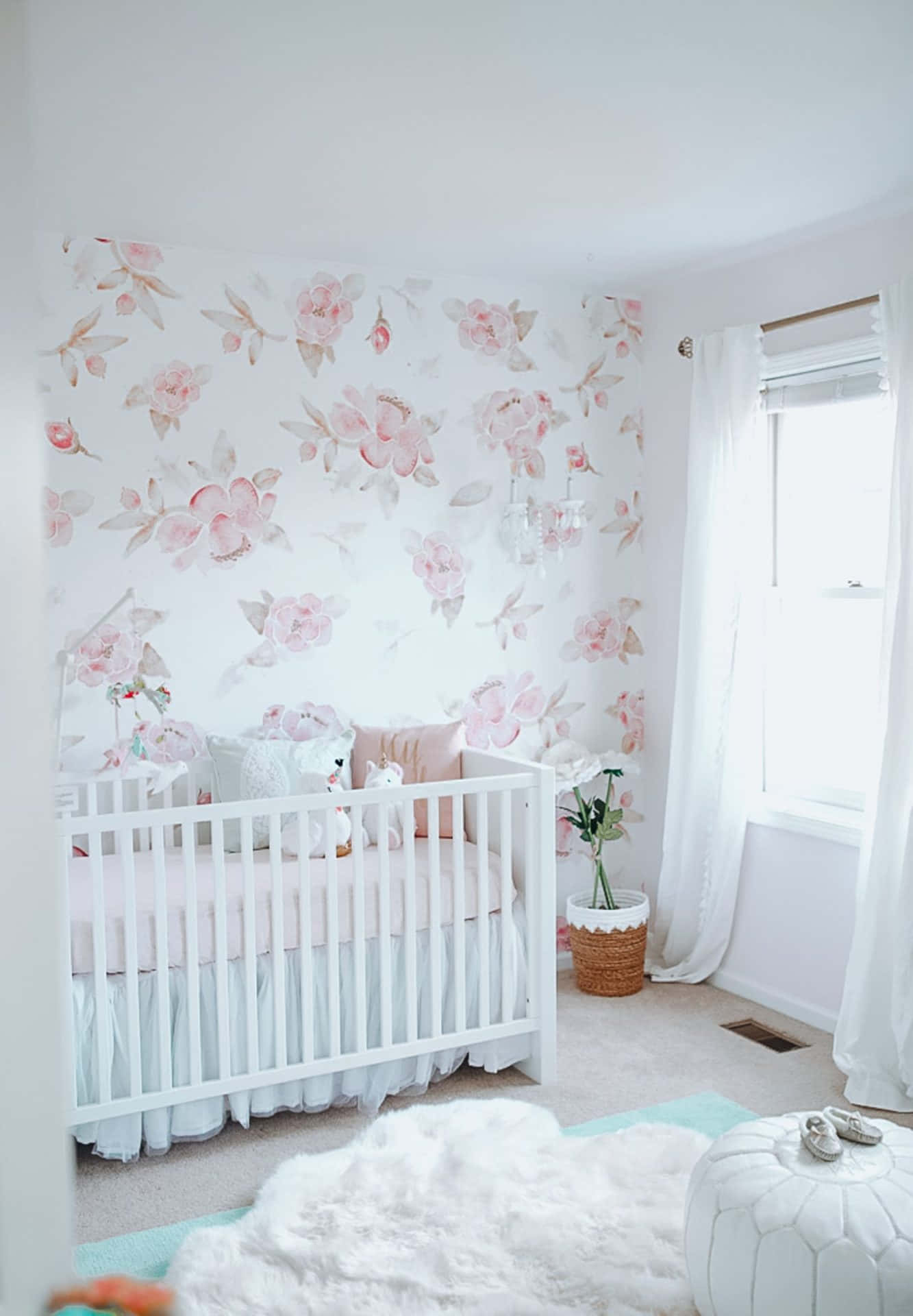 Serene Floral Nursery Room Wallpaper