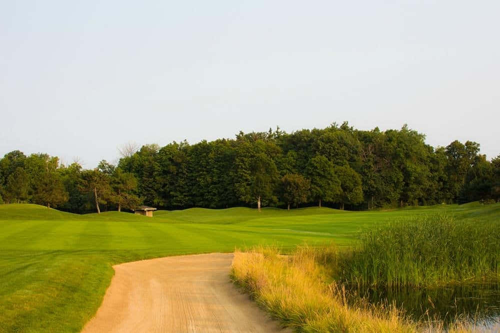 Download Serene Golf Course Richmond Hill Wallpaper | Wallpapers.com