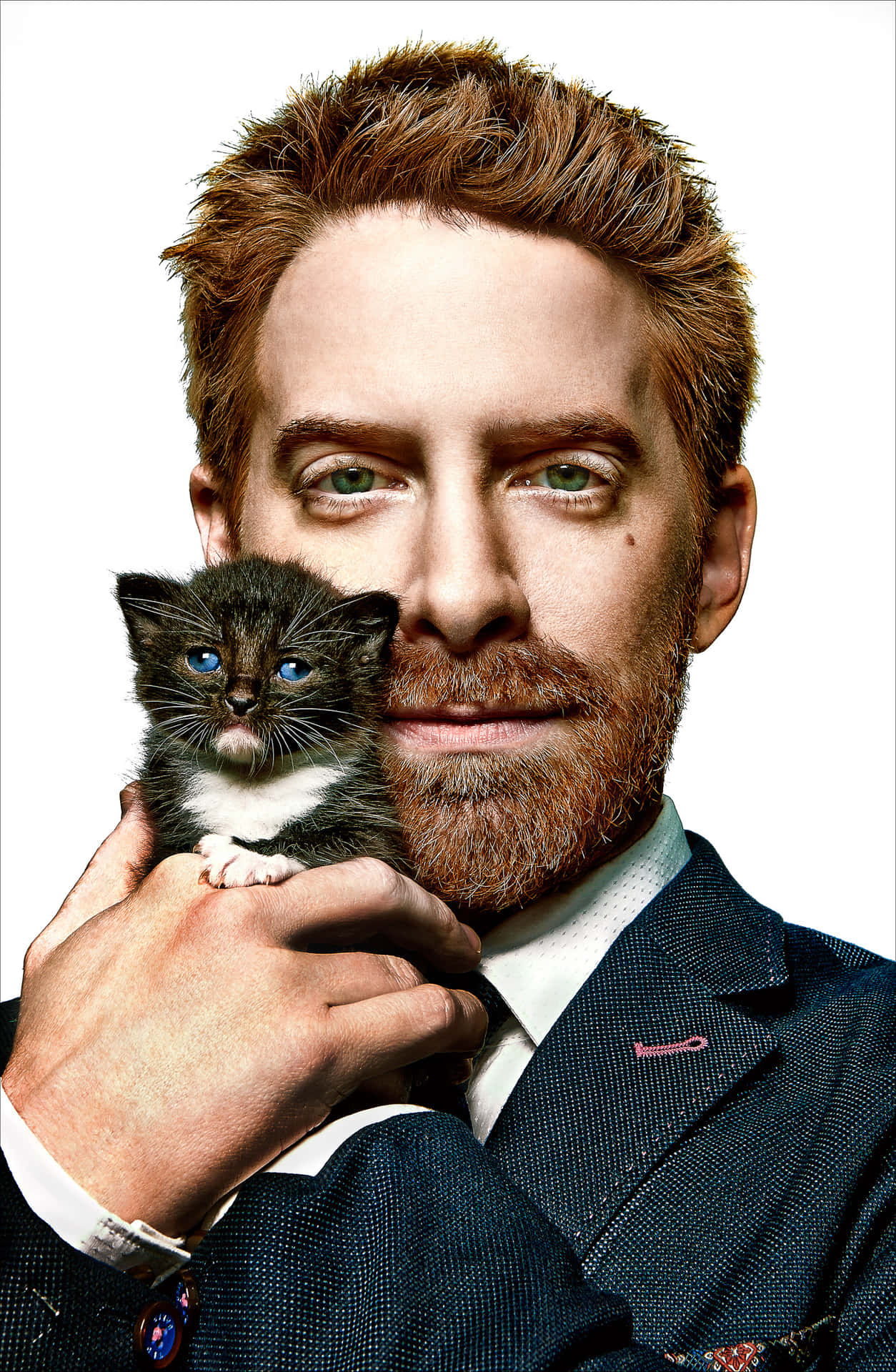 Prominent Actor Seth Green Poses with a Smile Wallpaper