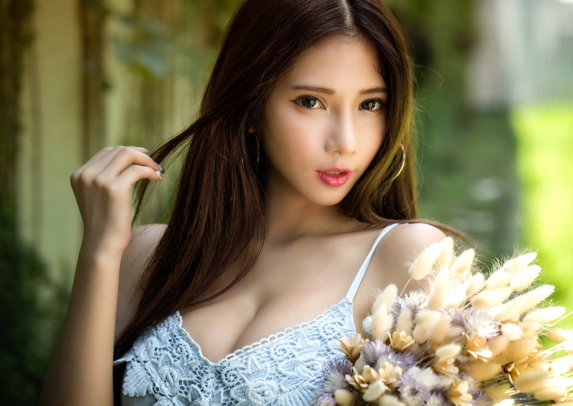 Sexy Chinese Girl Wallpaper