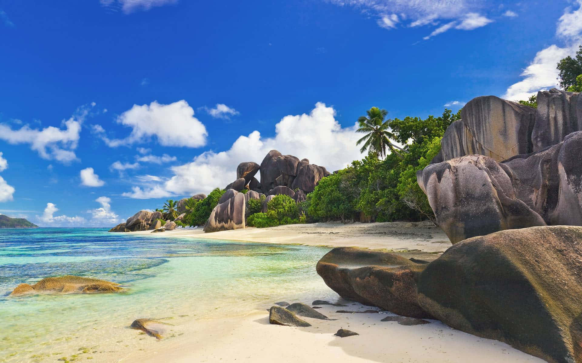 "Breathtaking view of Seychelles Beach" Wallpaper