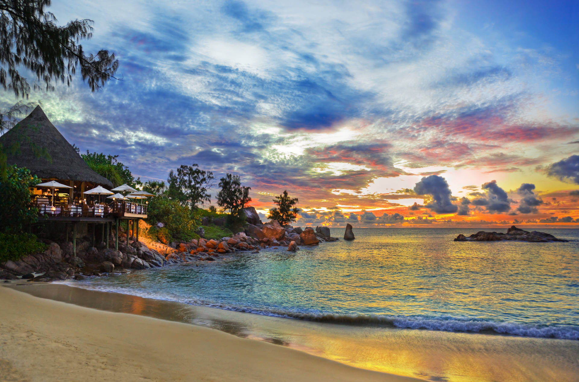 Seychelles Beach Cafe
