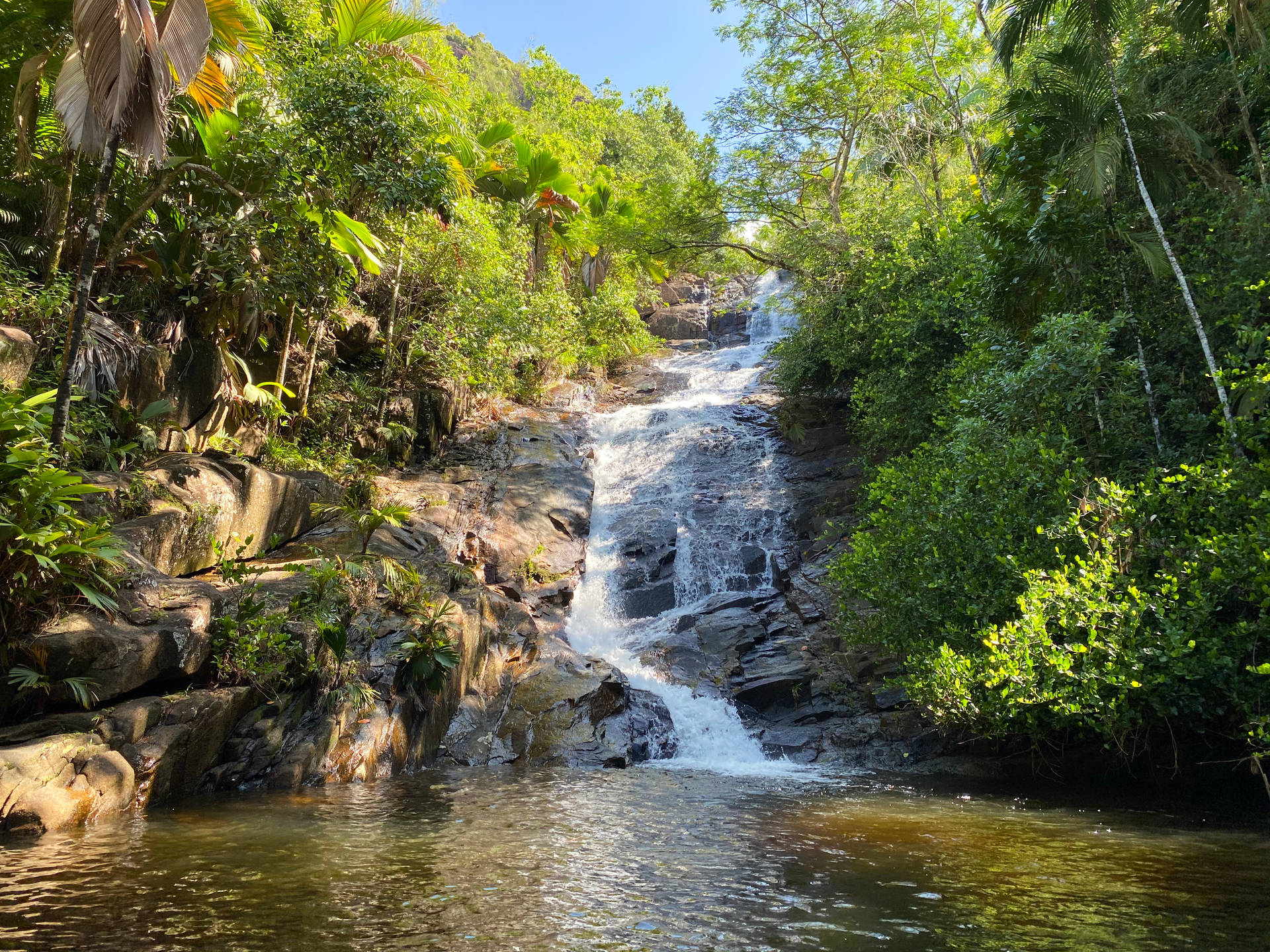 Seychelles Sauzier Waterfall