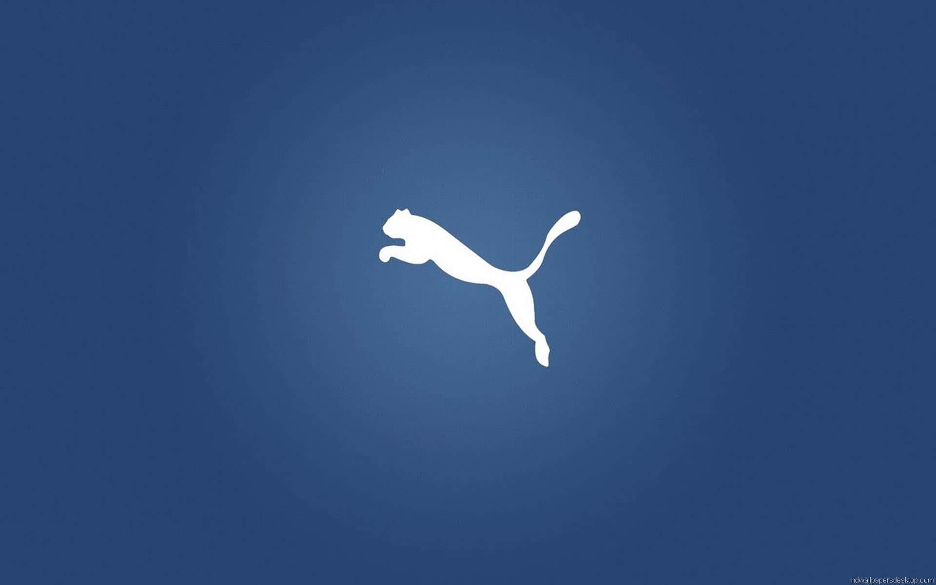 Sfondocon Il Logo Di Puma