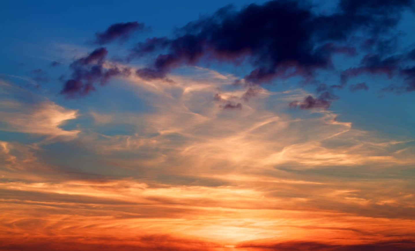 Sfondodel Cielo Al Tramonto