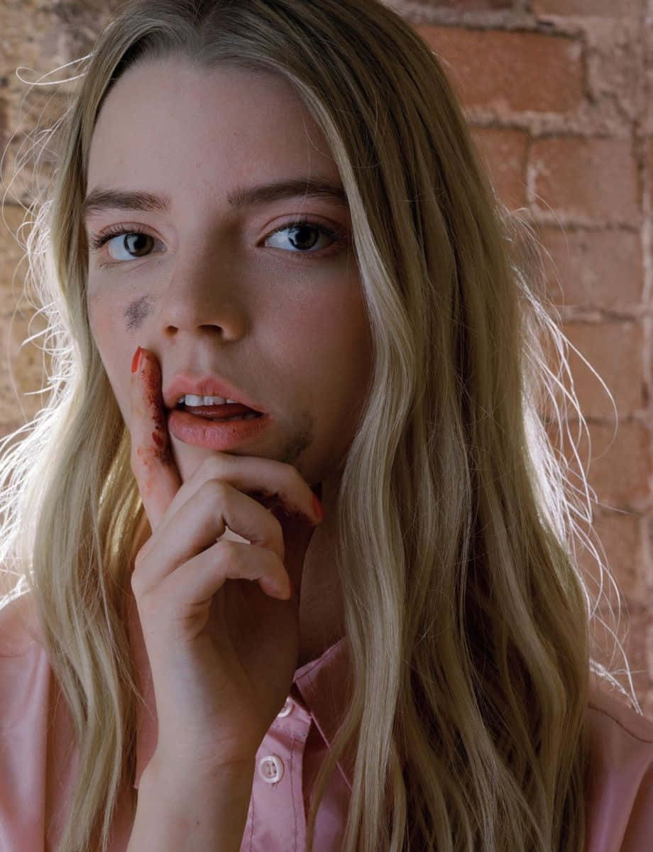 Sfondodi Anya Taylor-joy