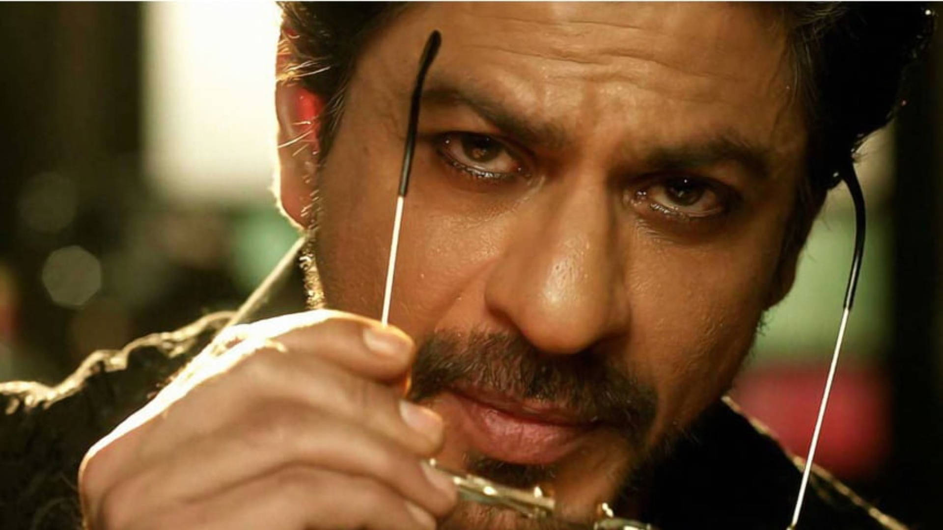 Shah Rukh Khan som Raees Alam udklædning tapet Wallpaper