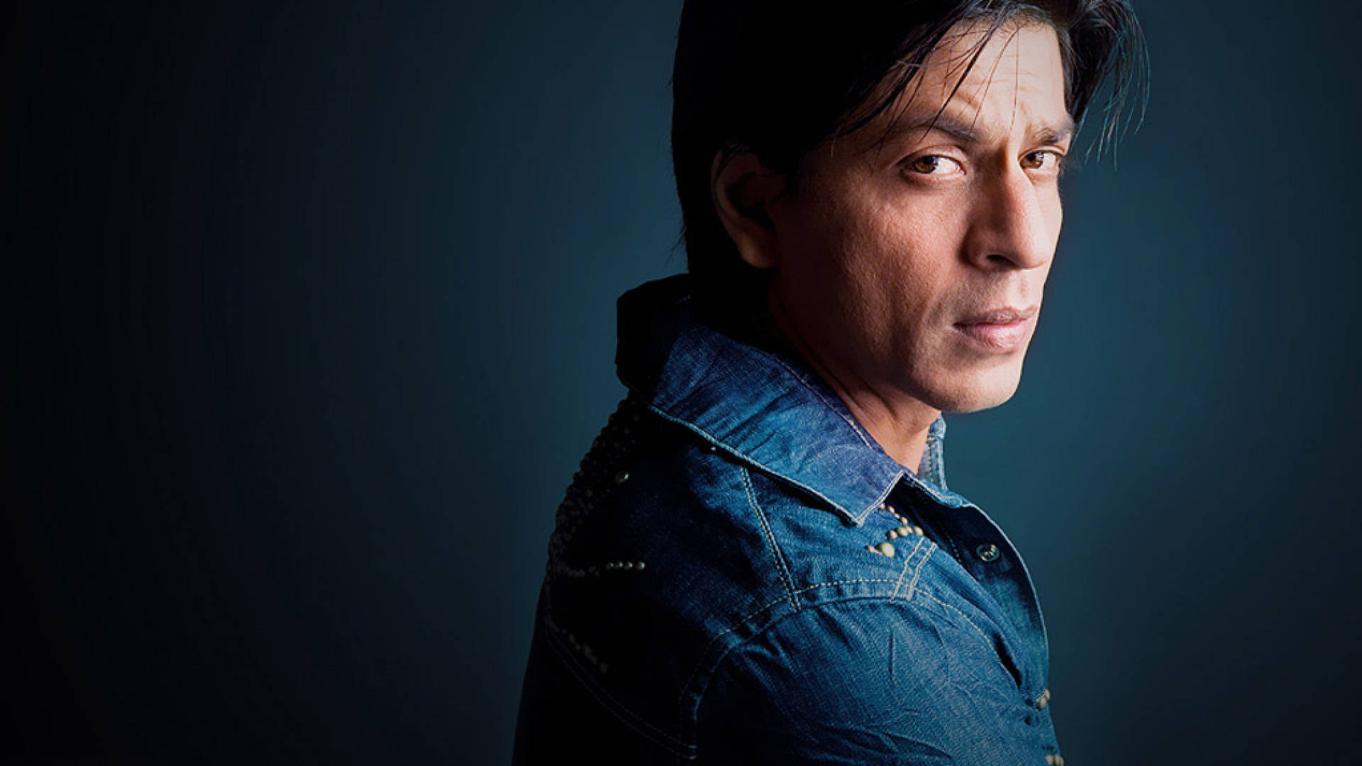 Shah Rukh Khan Dramatisk Fotosession Wallpaper