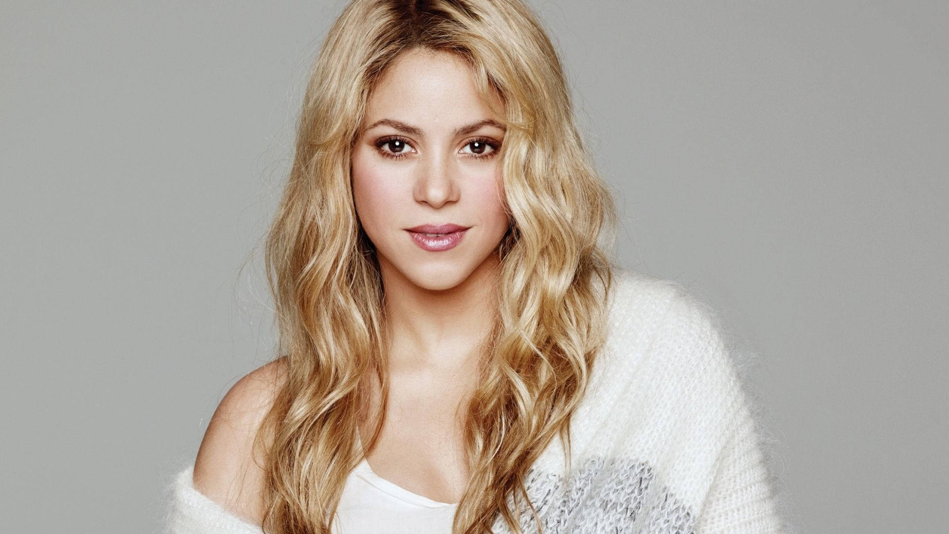 Shakira Uldtrøje Wallpaper