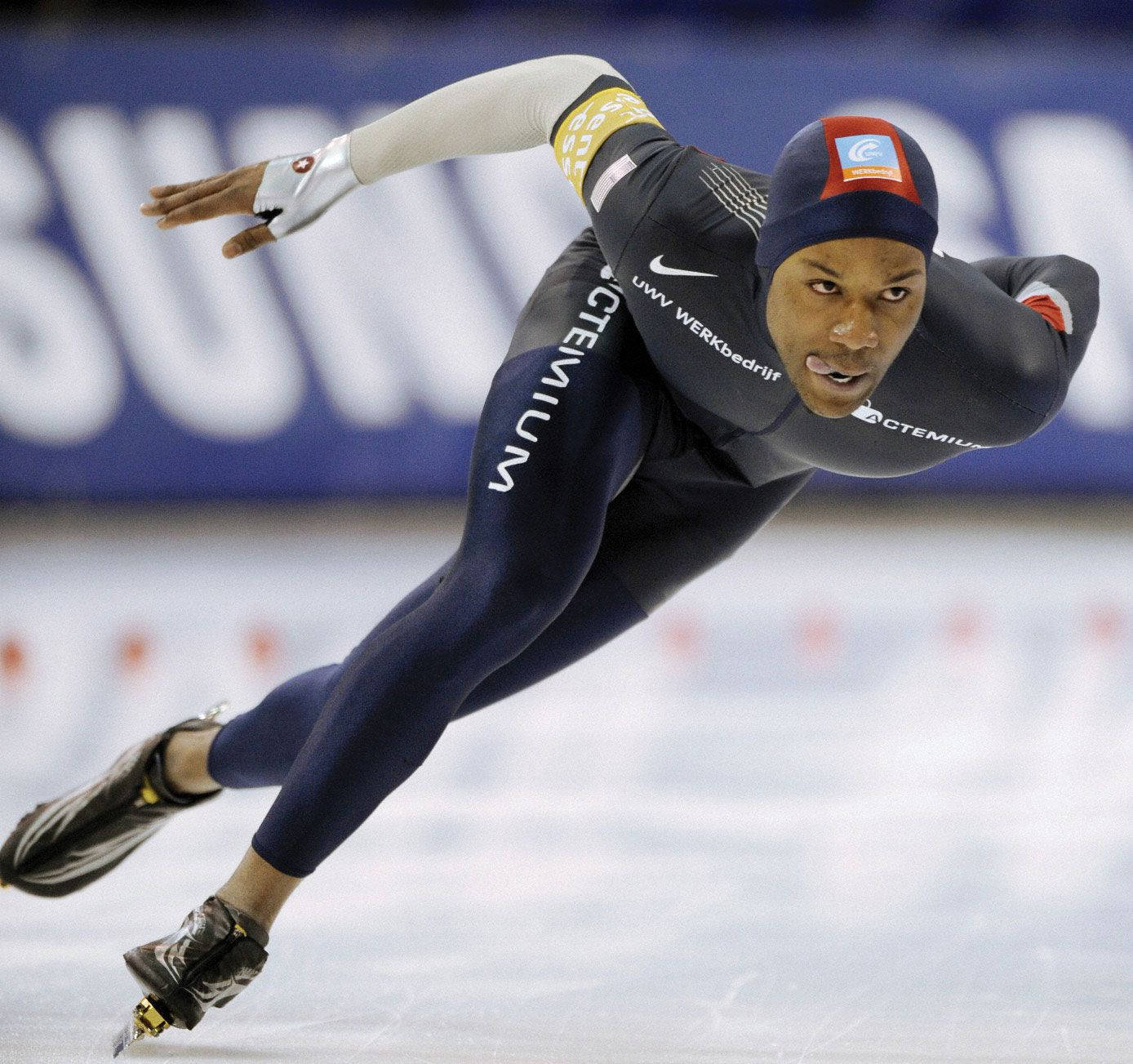 Shani Davis Figure Skating At 2014 Winter Olympics Wallpaper