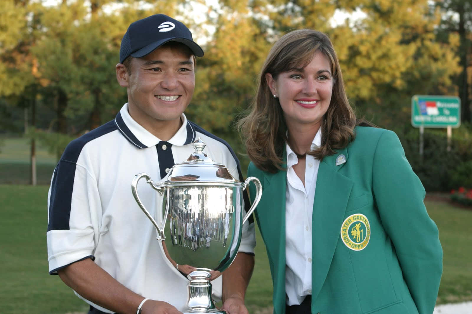 Shigekimaruyama Con Golf Oficial Fondo de pantalla
