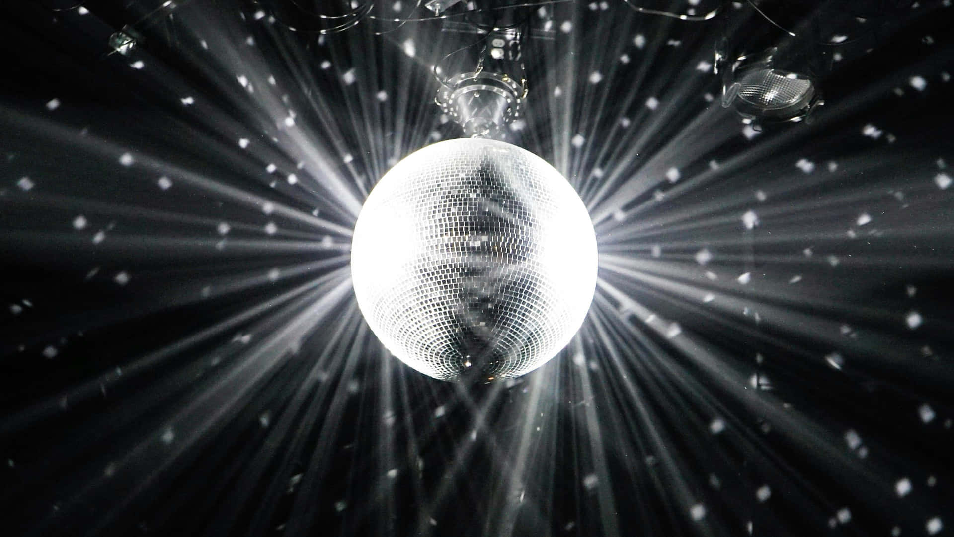 Shimmering Disco Ball Lights Wallpaper