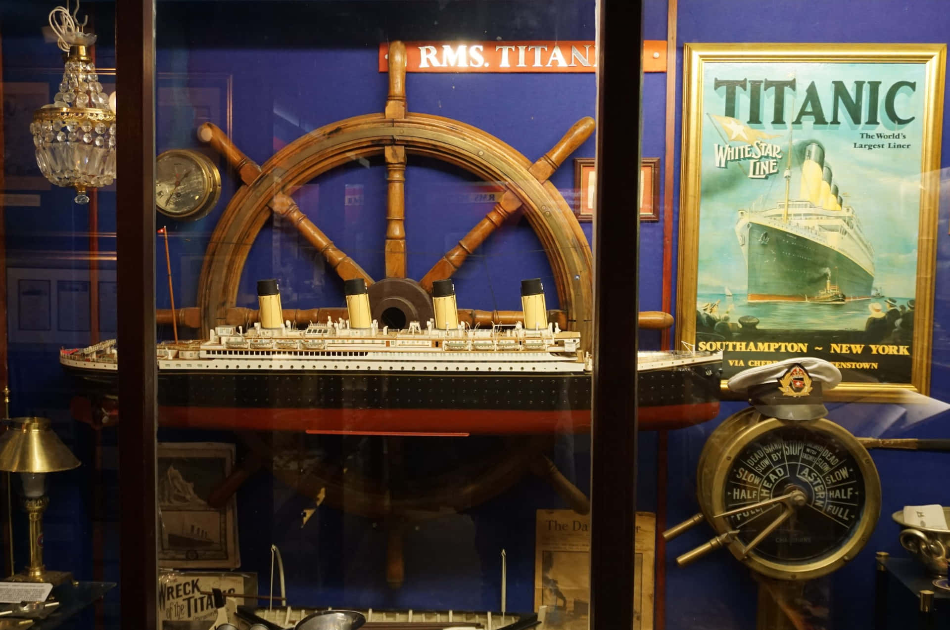 Ship Wheel At Rms Titanic Museum Wallpaper