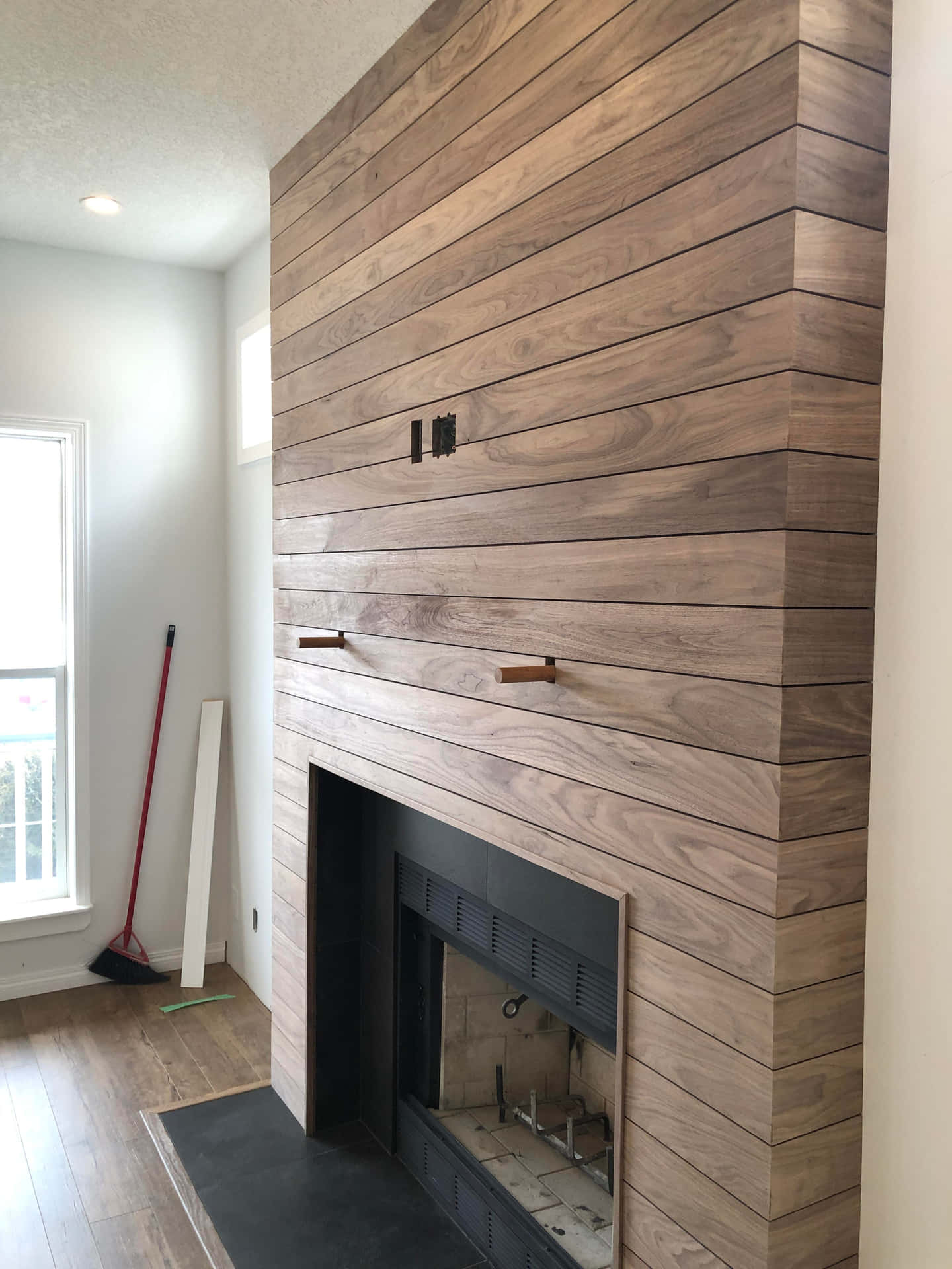 Experience the Cozy Comfort of Shiplap Walls