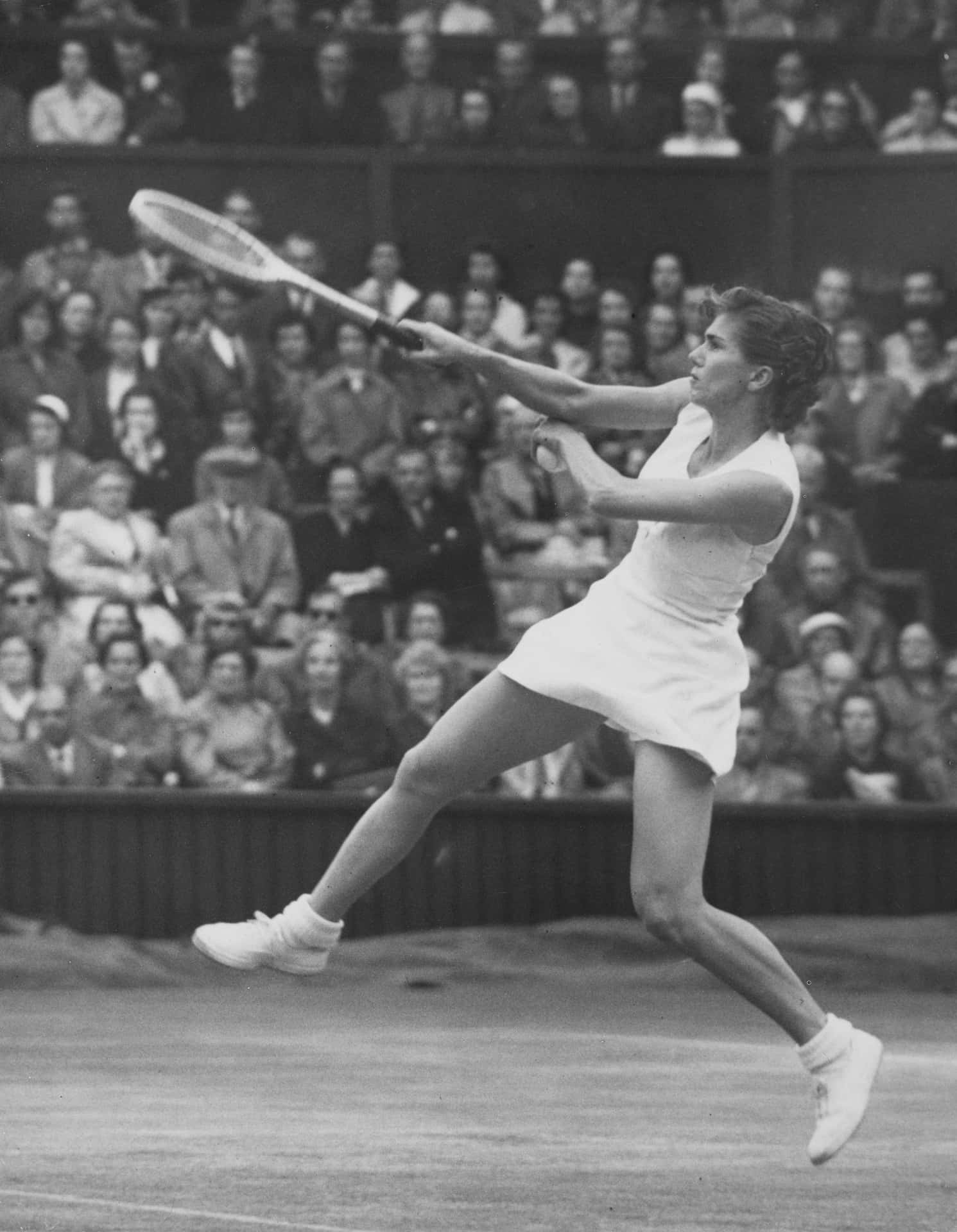 Shirleyfry Irvin 1956 Wimbledon Viertelfinale Wallpaper