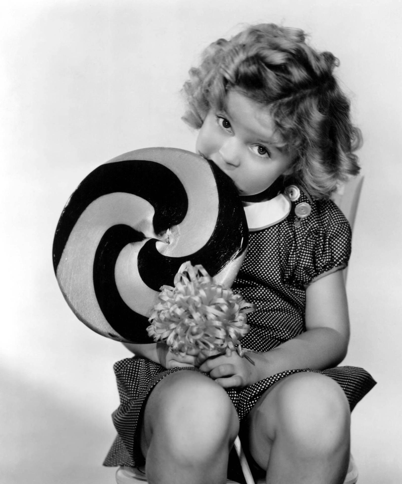 Shirley Temple With A Lollipop Wallpaper