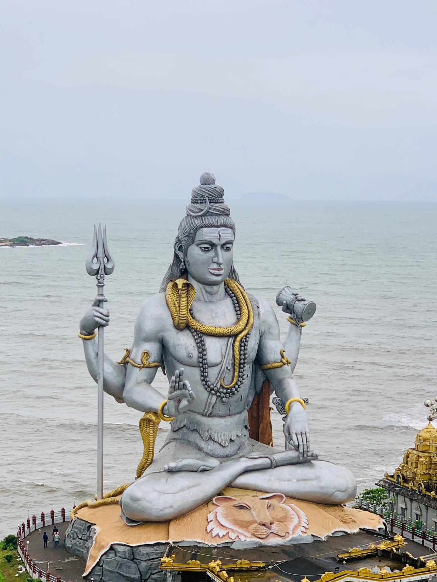 Shiva By The Sea Background