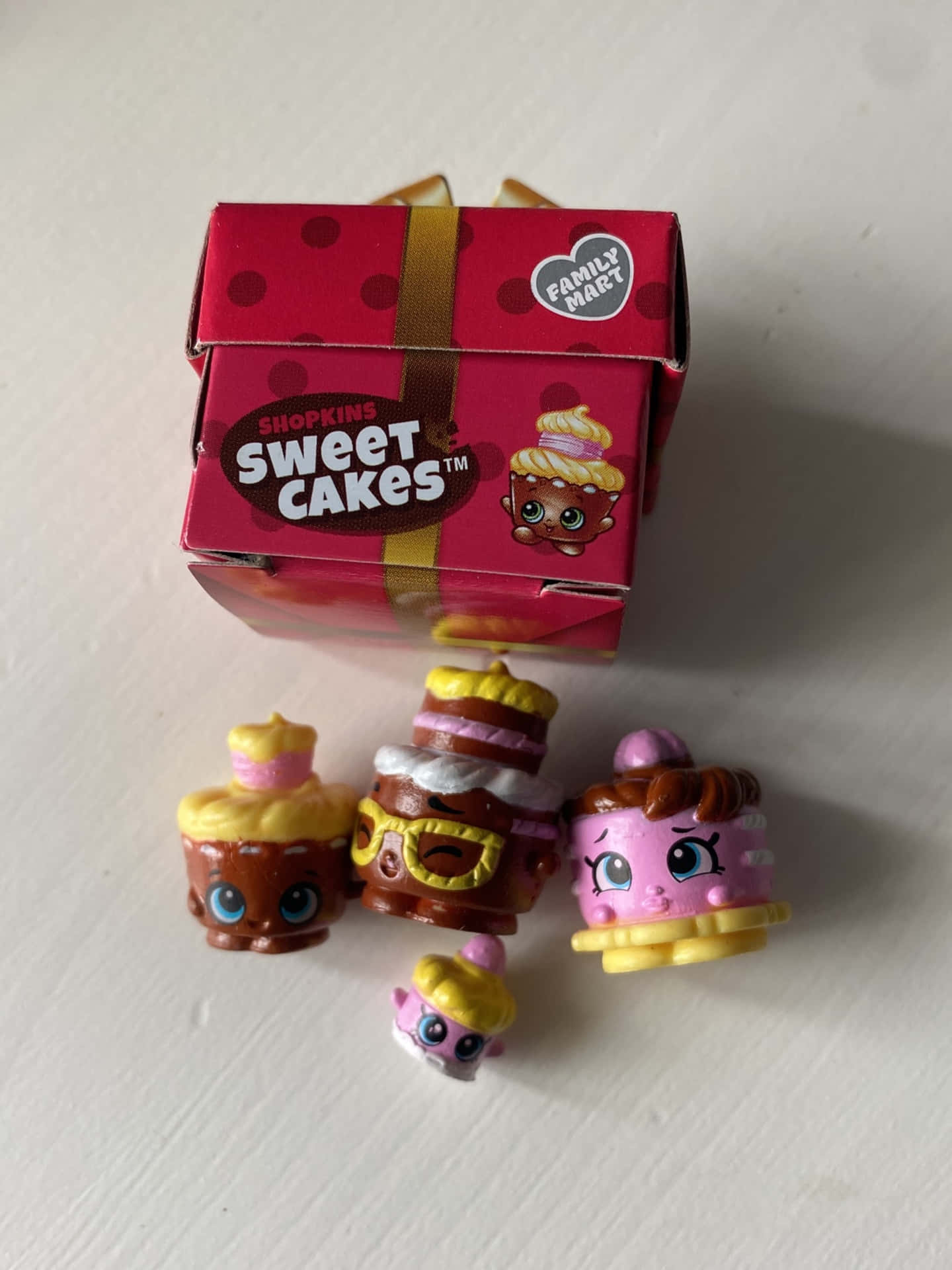 Charming Shopkins Characters Collection