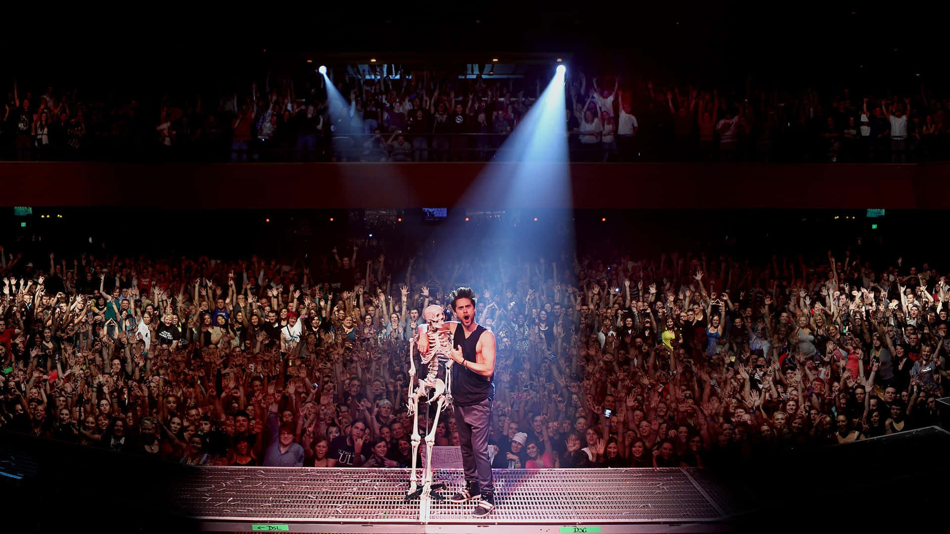 Thirty Seconds To Mars Show Picture