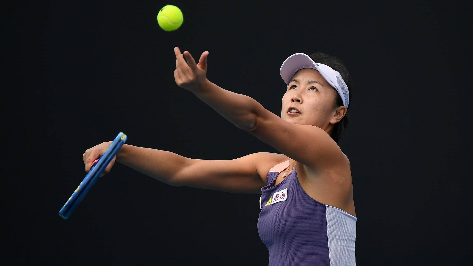 Shuai Peng in Action on the Court Wallpaper