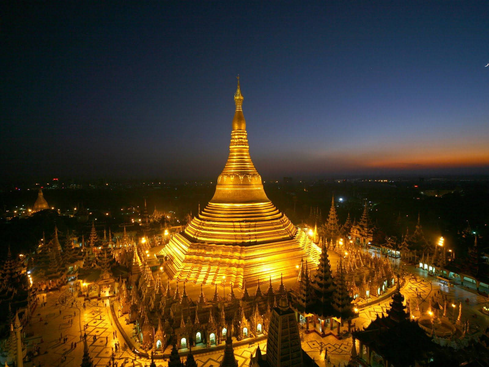 Shwedagon Pagoda Myanmar Wallpaper