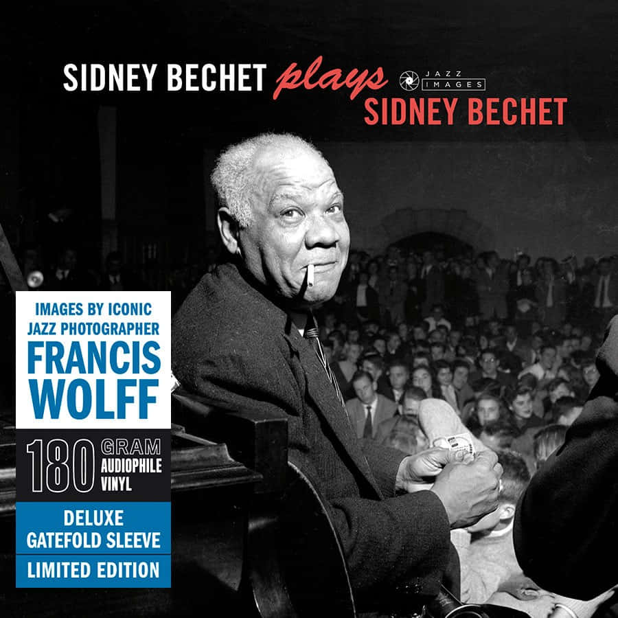 Sidneybechet Suonando Il Suo Sax In Cover Di Sydney Bechet Vinyl. Sfondo
