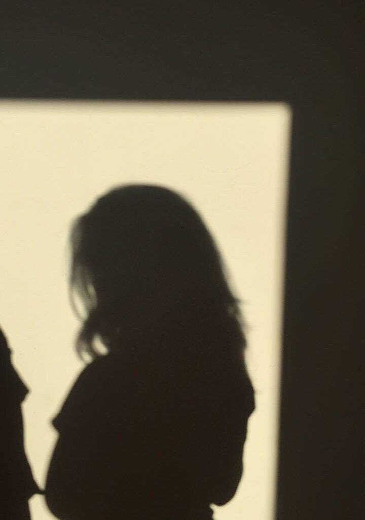 Silhouette Of Woman PFP Aesthetic Wallpaper