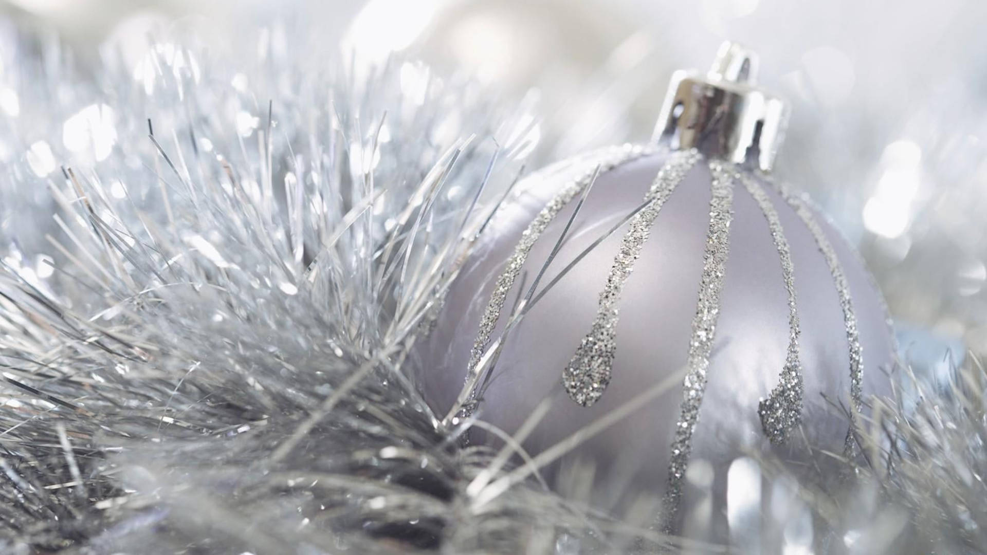 Silver Glitter Christmas Ball Tinsel Wallpaper