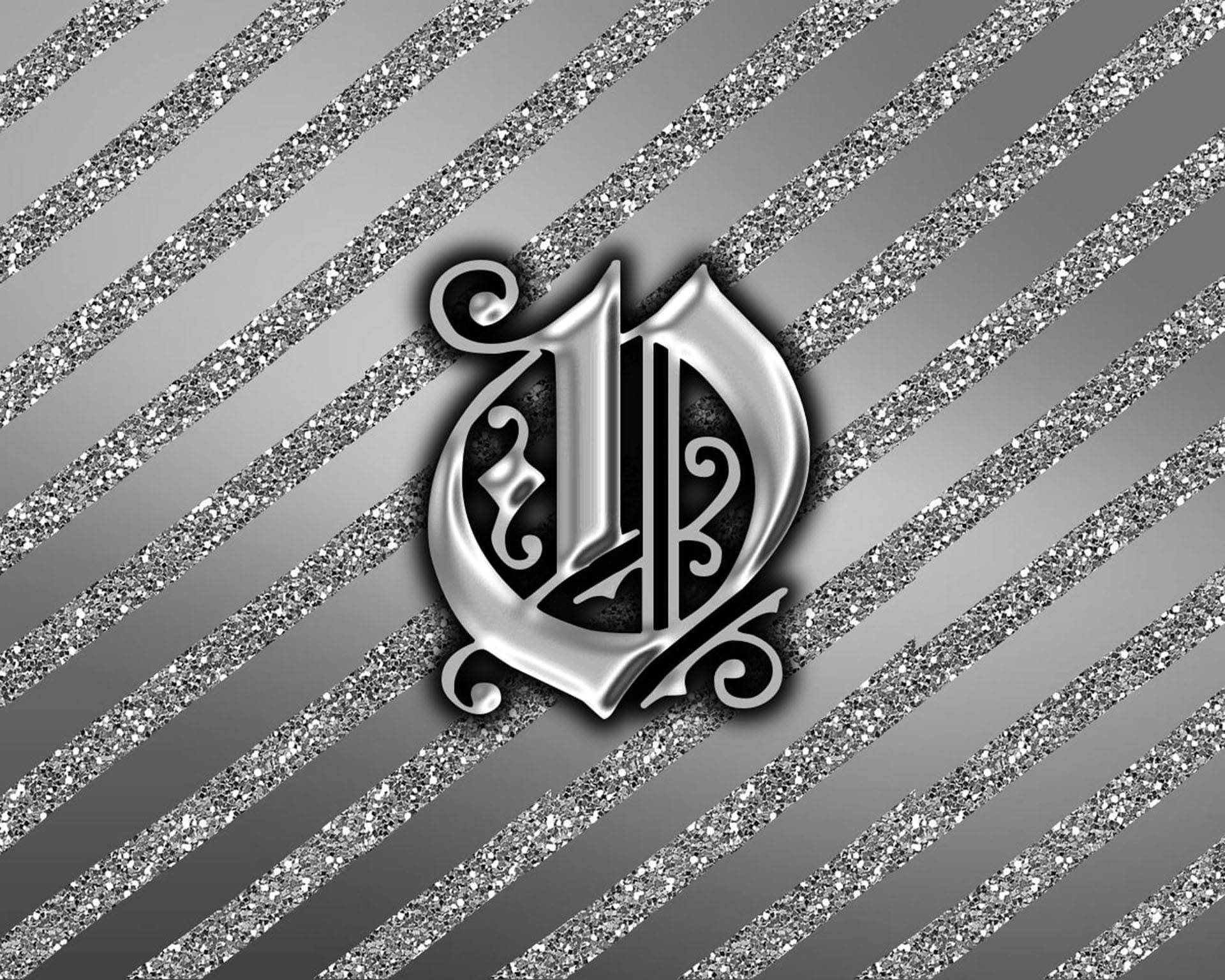 Intricate Gothic Silver Letter O Wallpaper