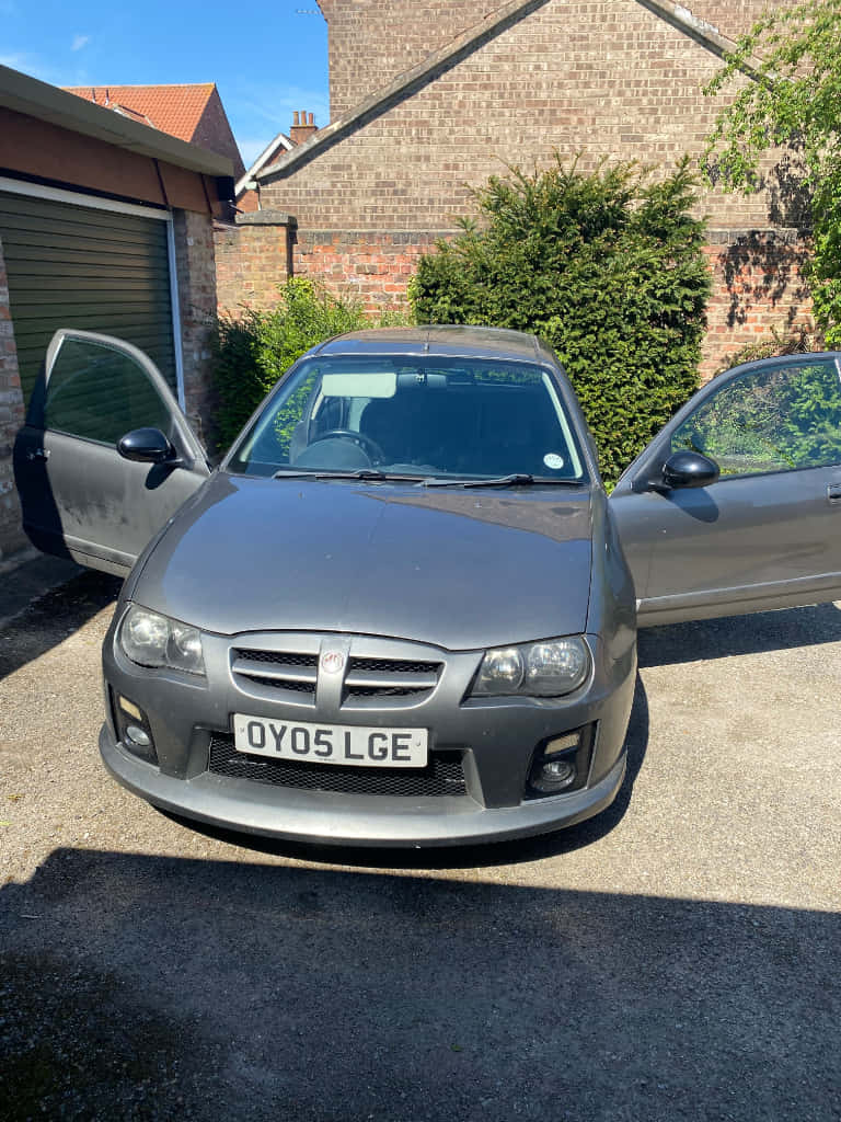 Mg Zr Argent Garé À L'extérieur 2005 Fond d'écran