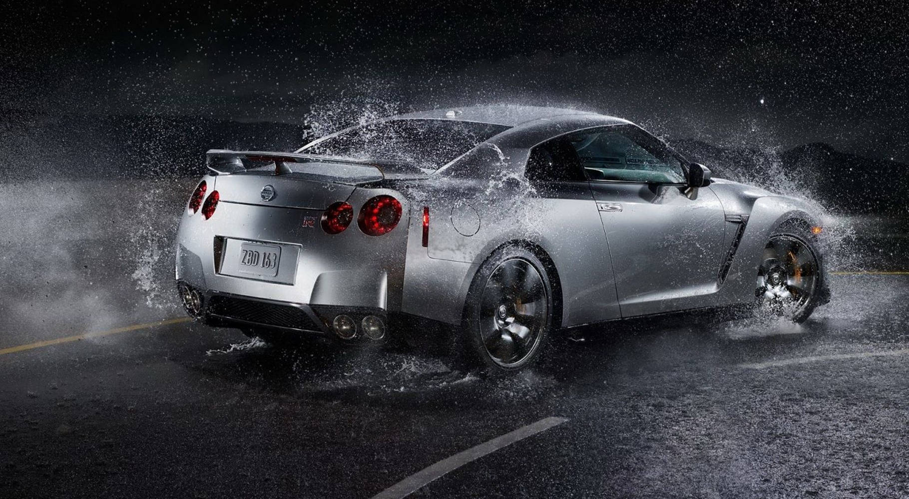 Silver Nissan GTR With Water Splash Wallpaper