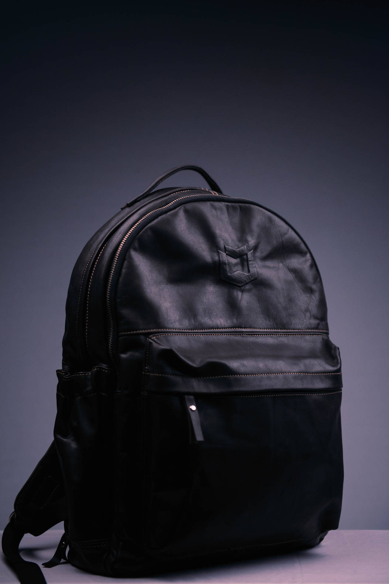 Simple Dark Aesthetic Black Backpack Wallpaper