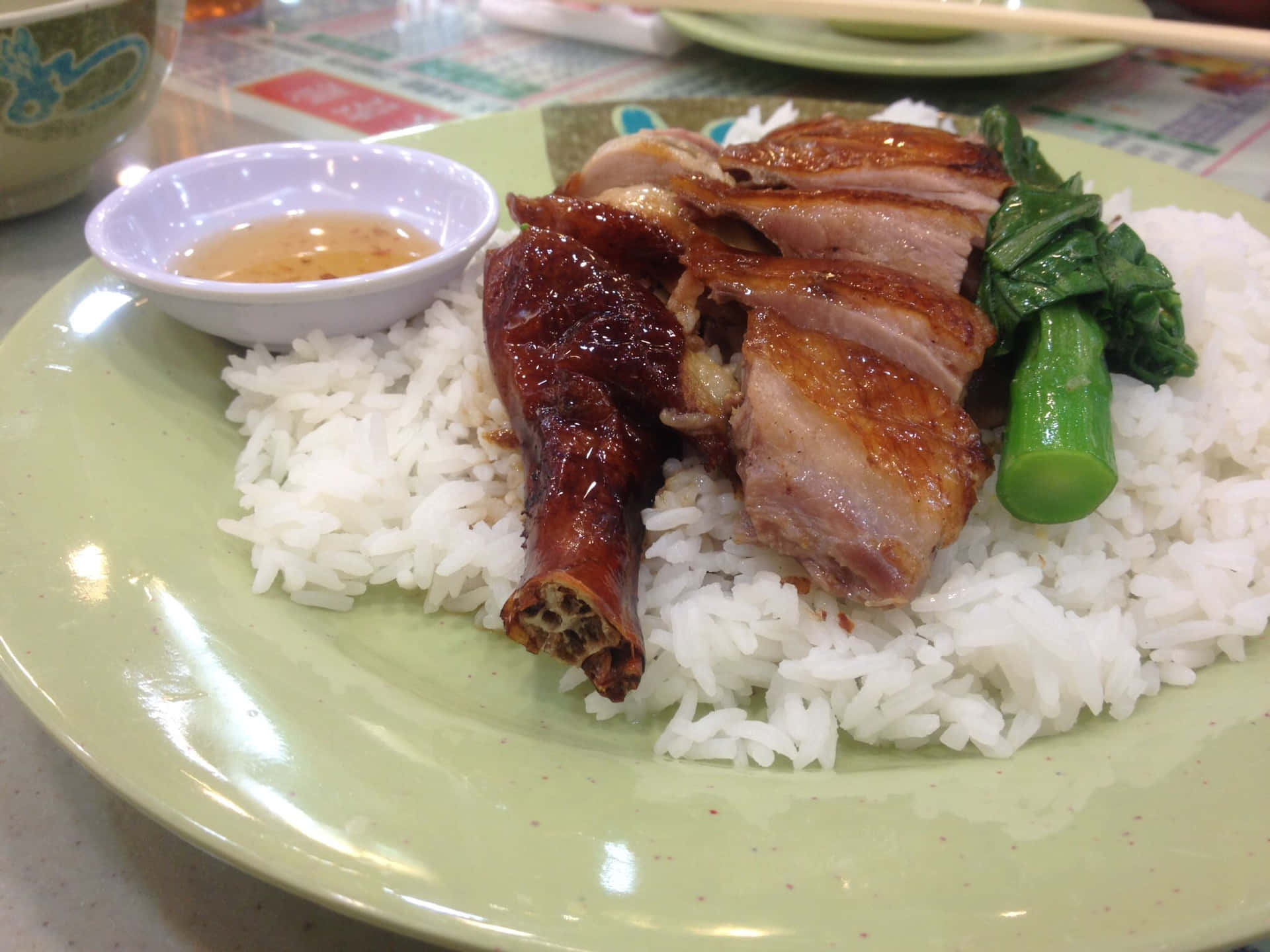 Simple Singaporean Duck Rice With Sauce Wallpaper