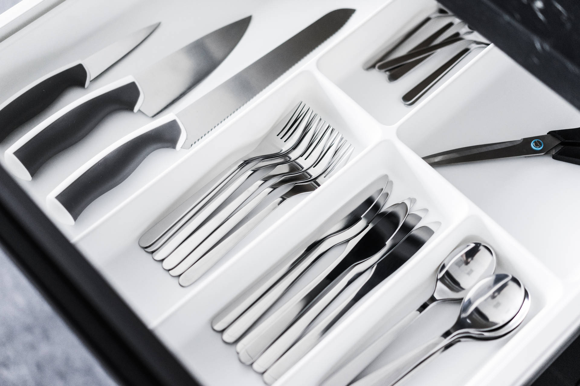 Simple White Aesthetic Of Cutlery Drawer Wallpaper