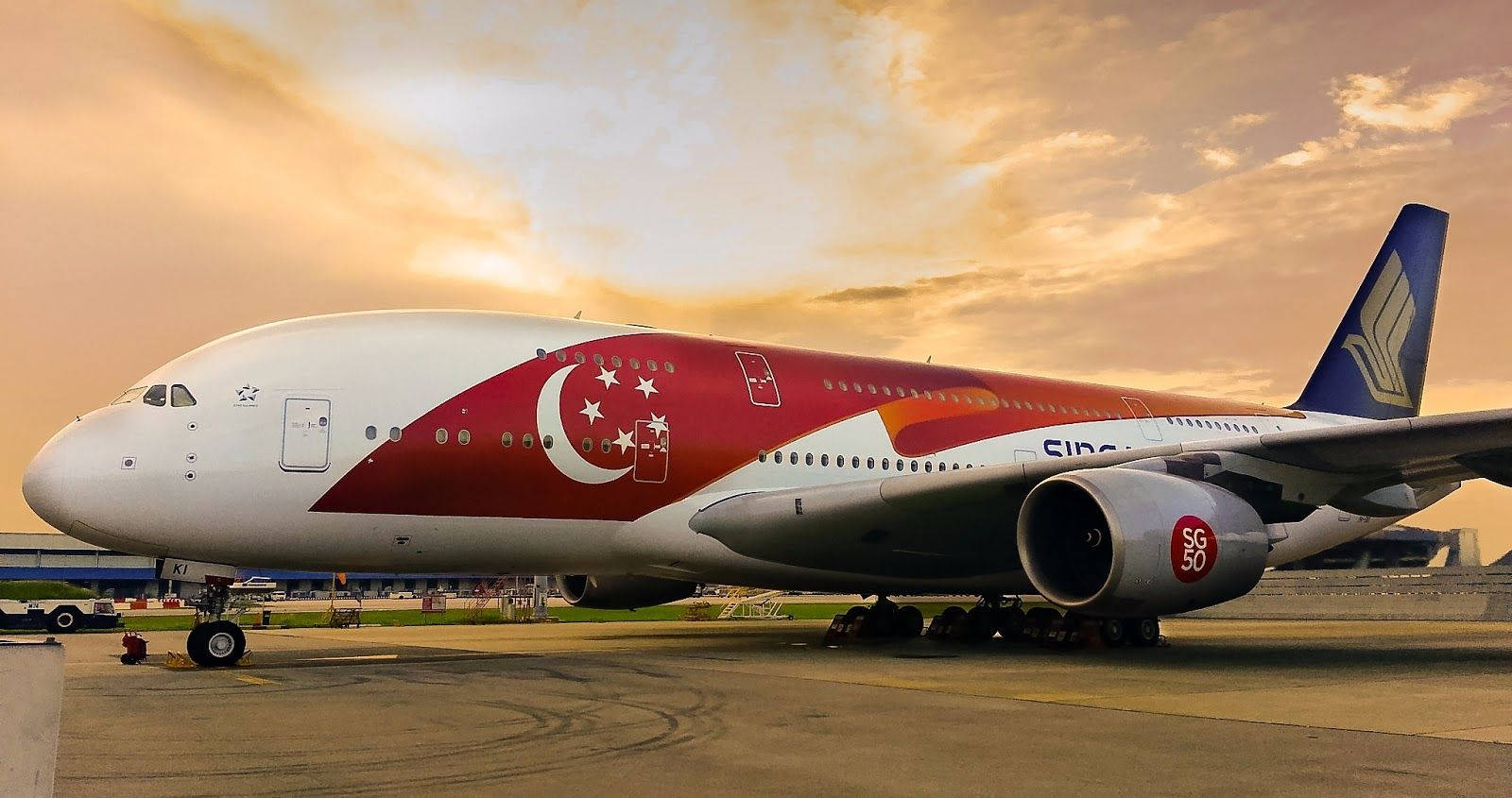 Singapore Airlines Sunset Flag Background