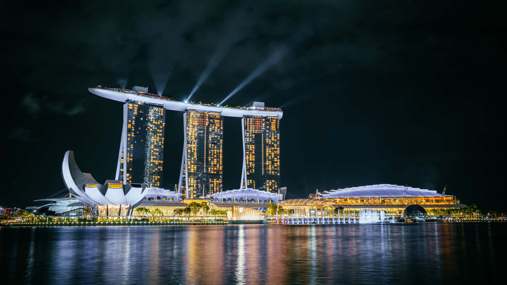 Lospettacolare Skyline Di Singapore