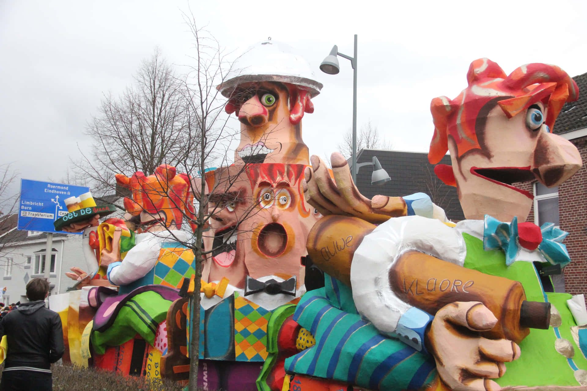 Karnaval Floats Sittard Wallpaper