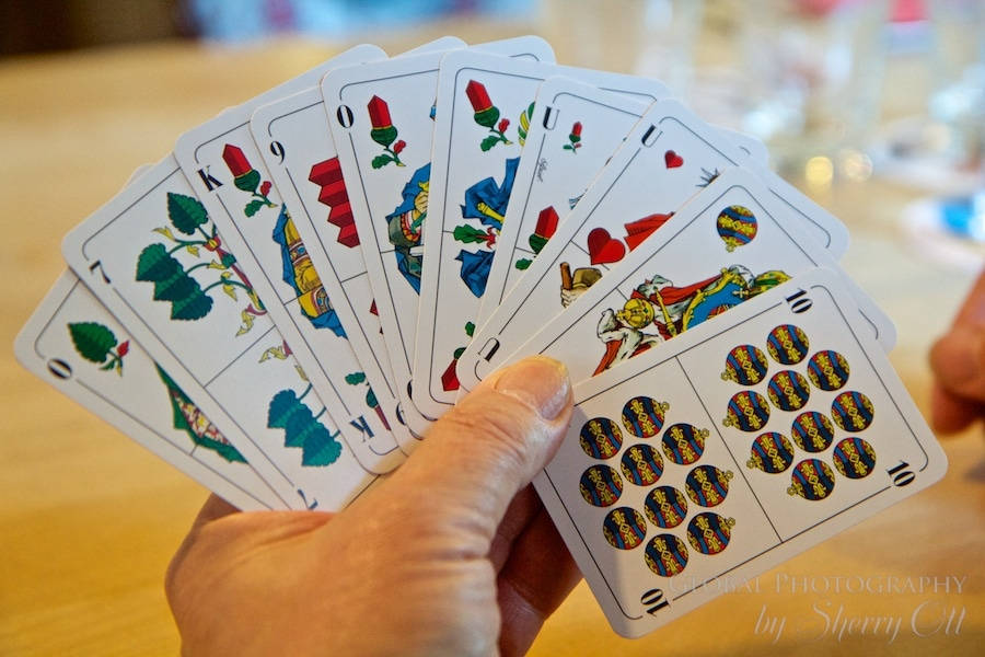 Skat Card Game Hand Wallpaper