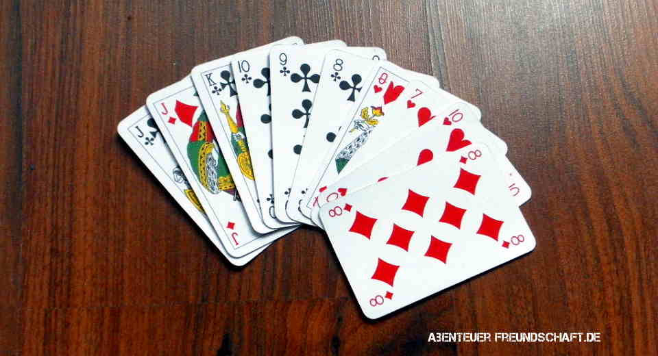 Skat Card Game Hand Fanned Out Wallpaper