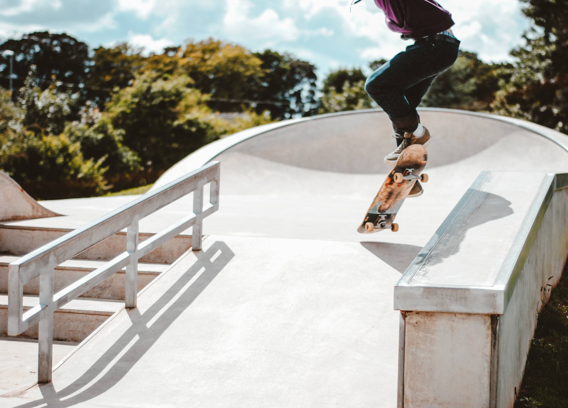 Skateboard Park Jump Shot Wallpaper