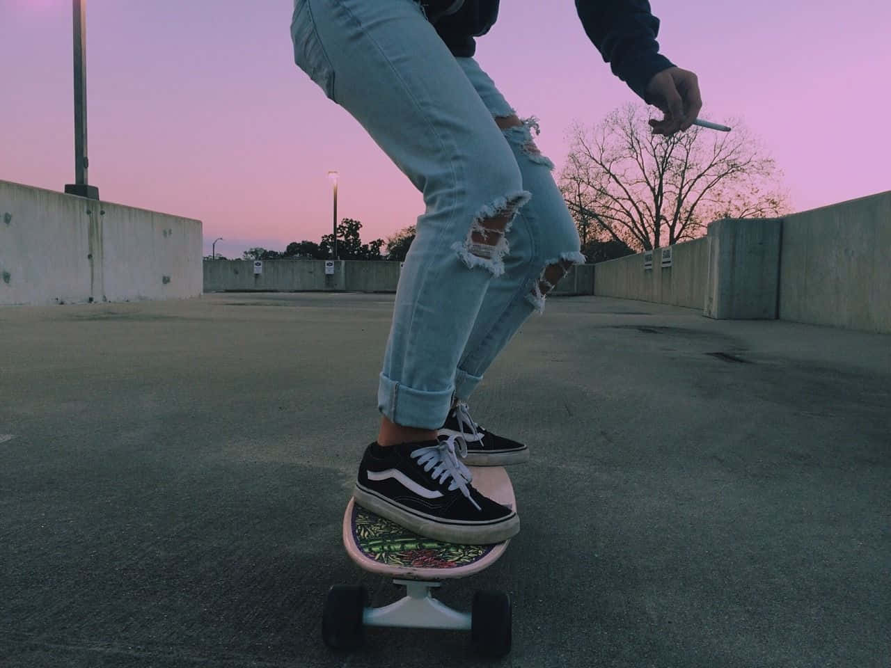 Image  Skateboarder shredding through the city