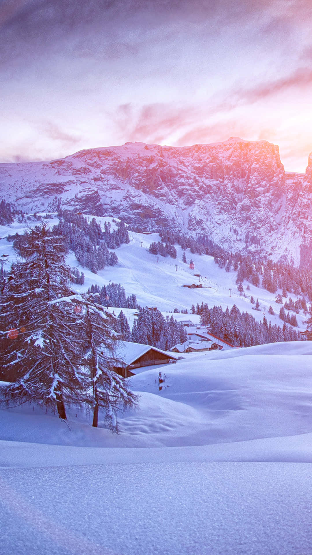 Pistade Esquí En La Montaña. Fondo de pantalla