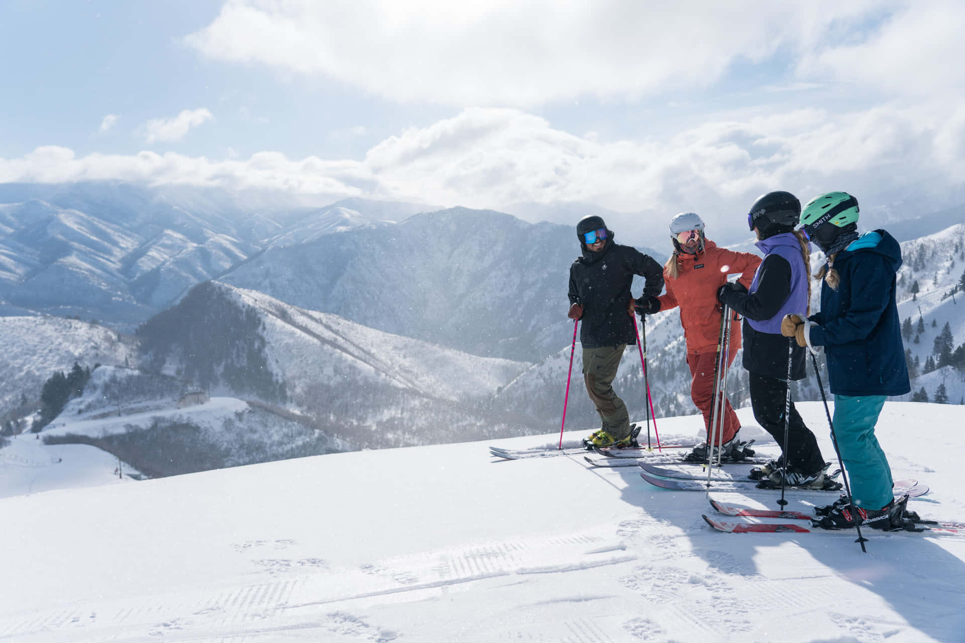 Aventuraespera: Un Campo De Nieve En Polvo Perfecto Para Esquiar.