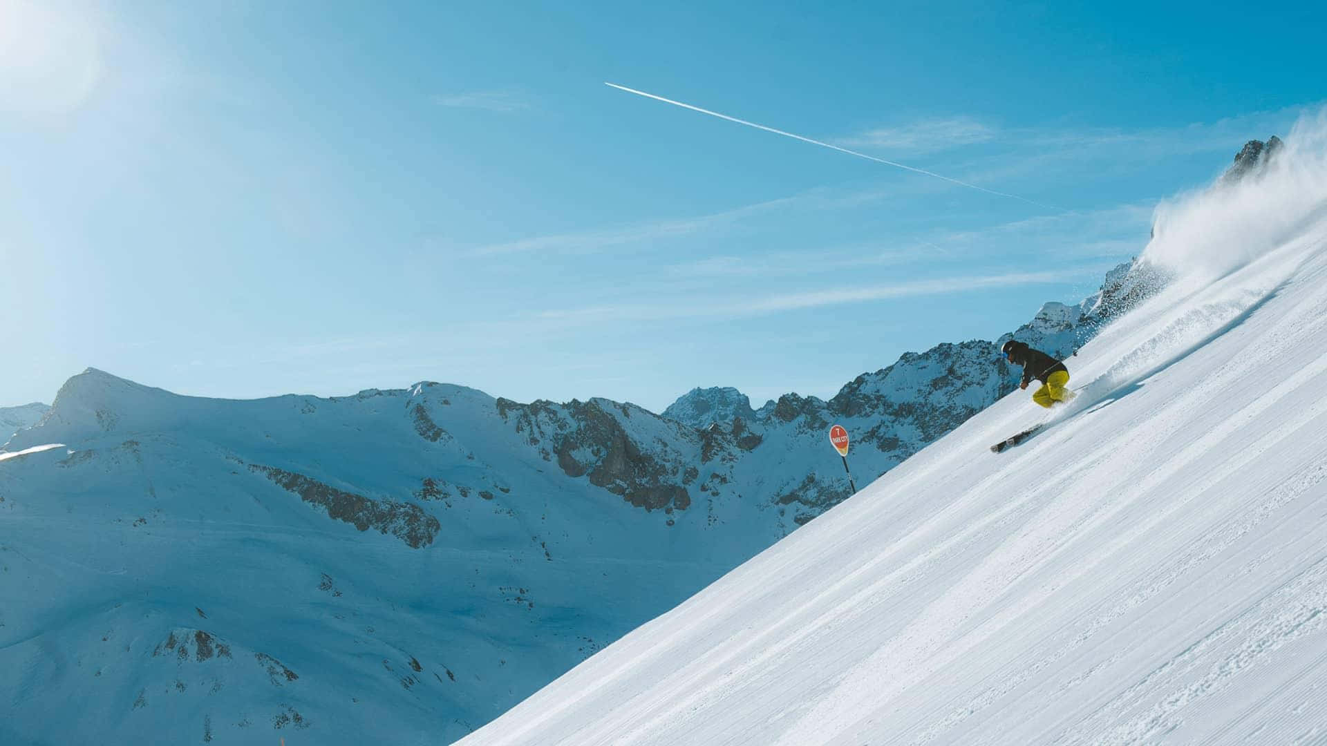 A thrilling ski adventure on powdery slopes