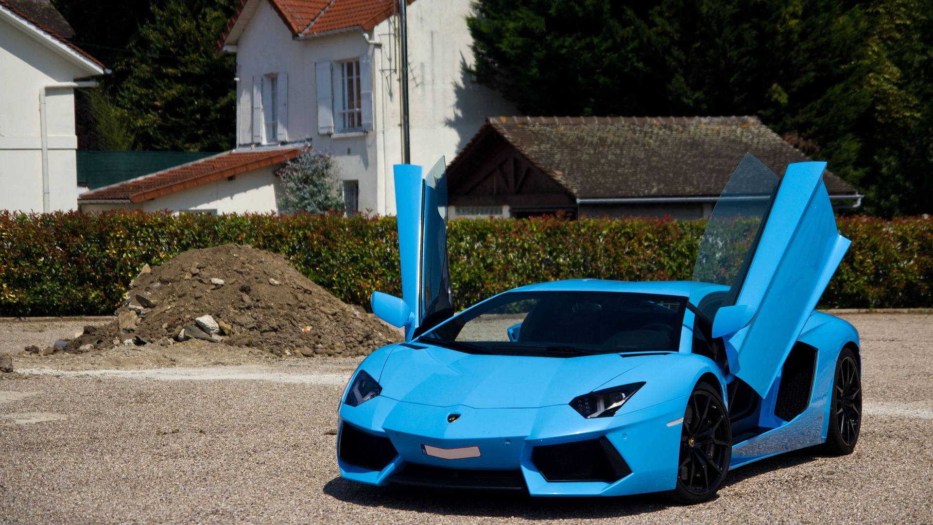 Sky Blue Lamborghini Aventador Doors Up Wallpaper