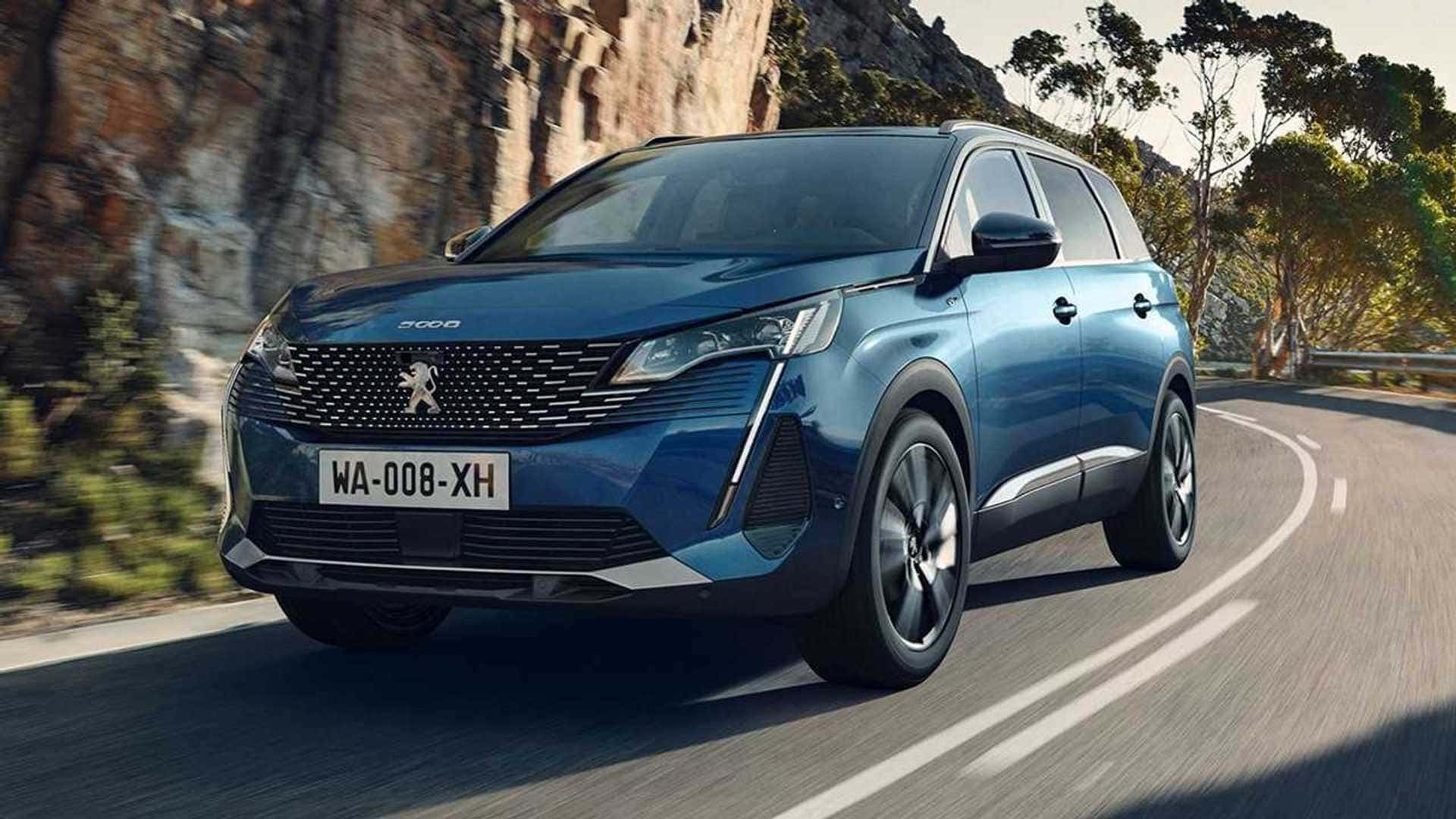 Sleek And Modern Peugeot 5008 In Motion Wallpaper