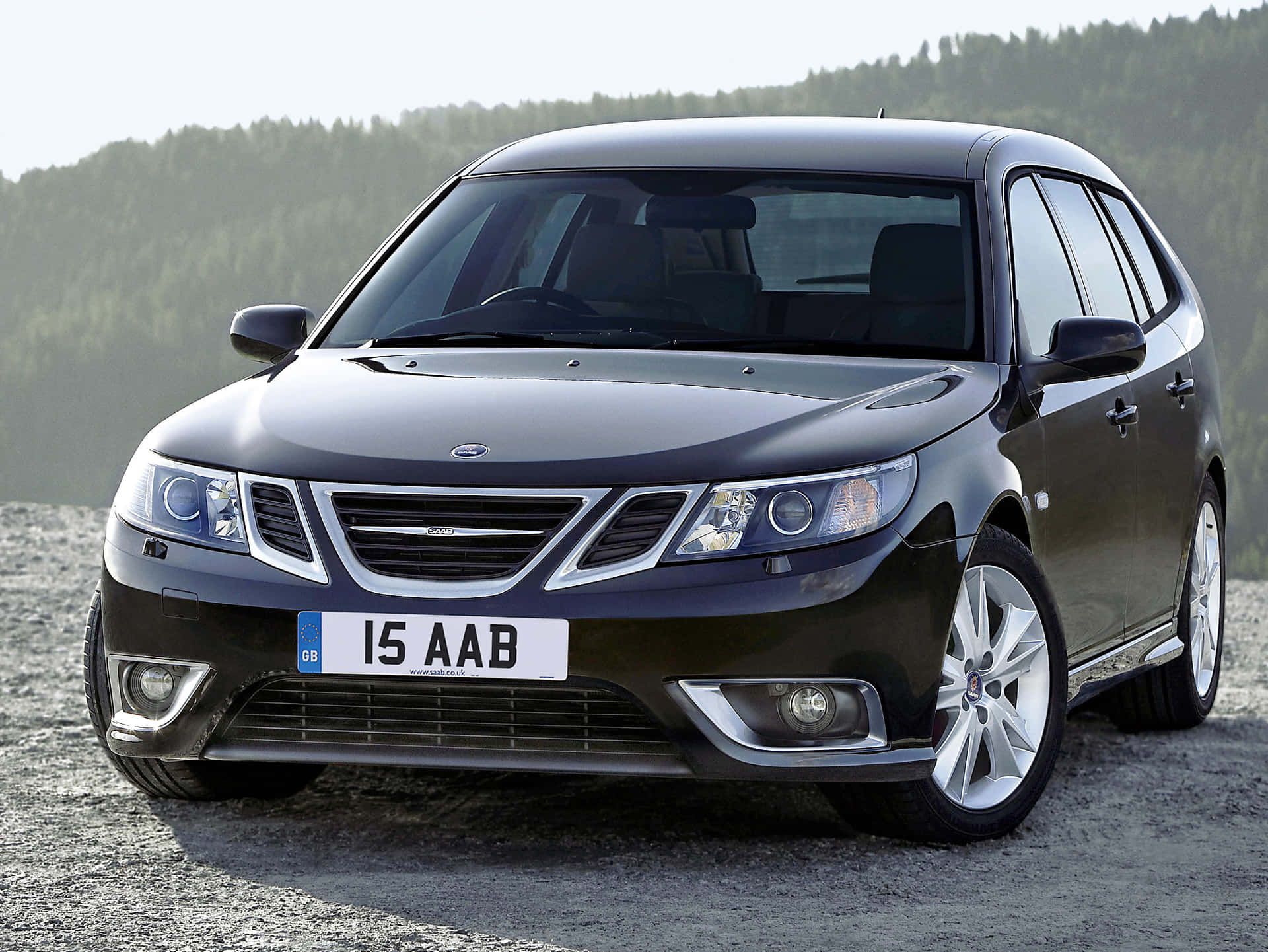 Sleek And Stylish Saab 9-5 In Pristine Condition Wallpaper