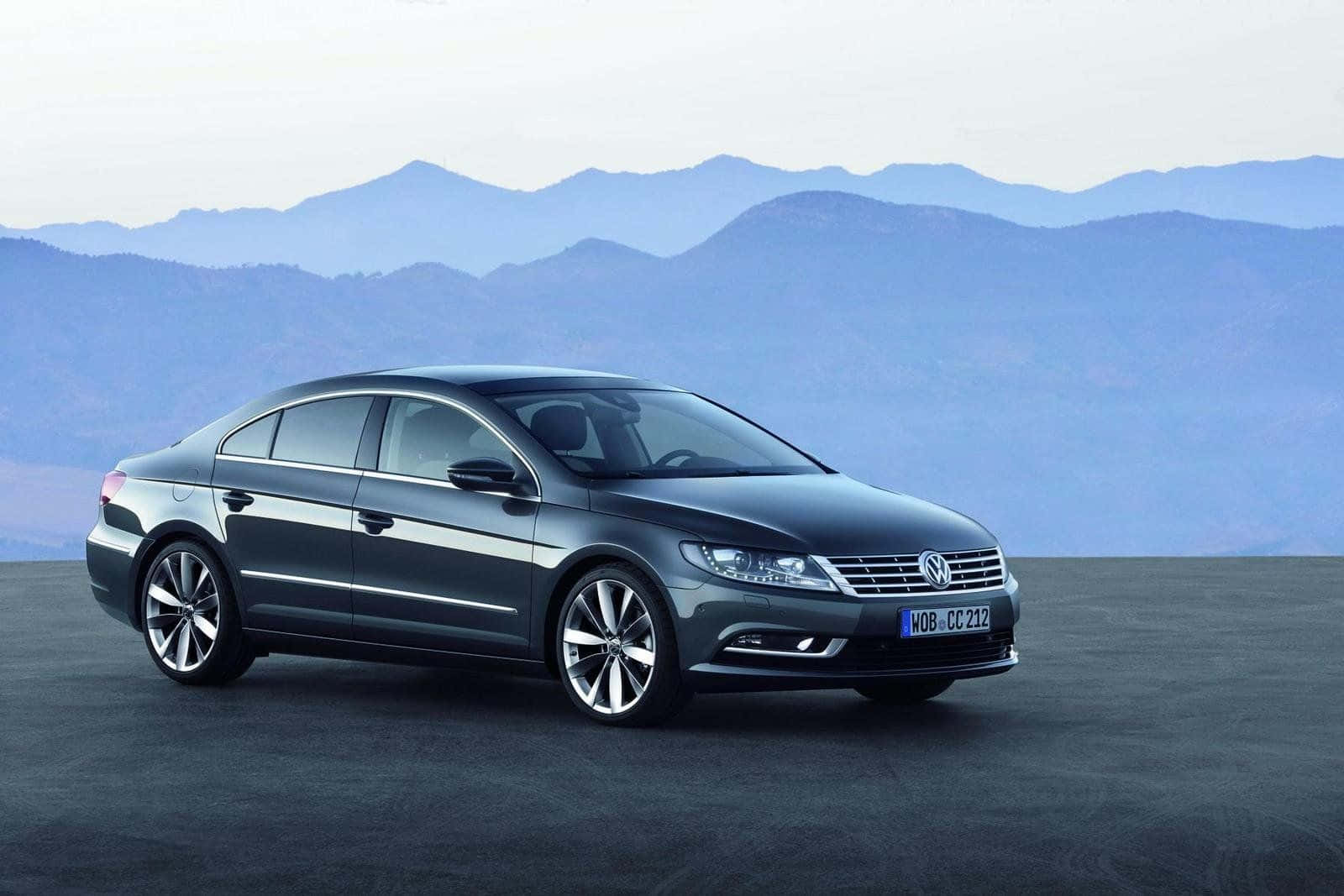 Volkswagen Passat Cc Yang Rampung Dan Stylish Dalam Gerakan Wallpaper