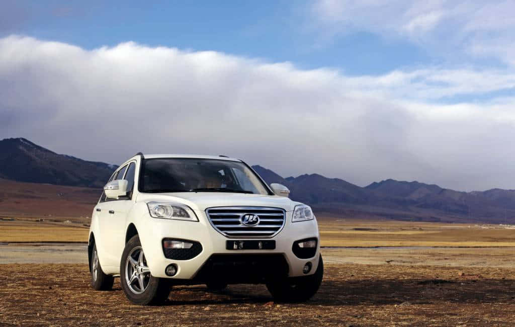 Sleek Lifan X60 - Brilliance On Four Wheels Wallpaper